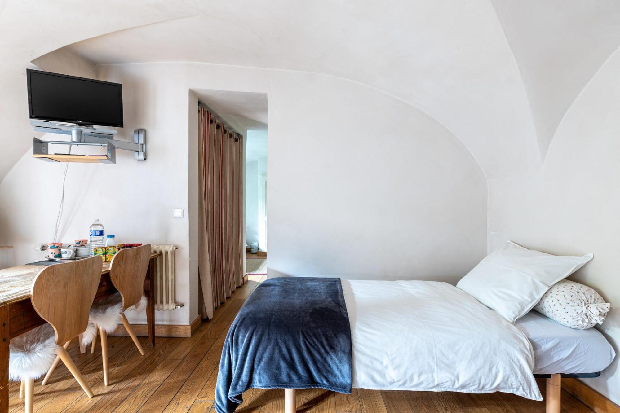 Bed End Breakfast Du Centre Bed & Breakfast Bourg-Saint-Maurice Exterior photo